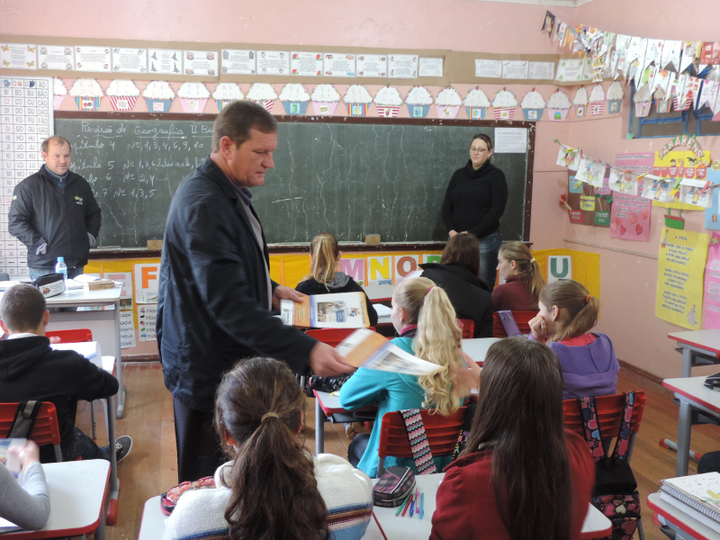 Ação divulga a Campanha Nota Fiscal Gaúcha